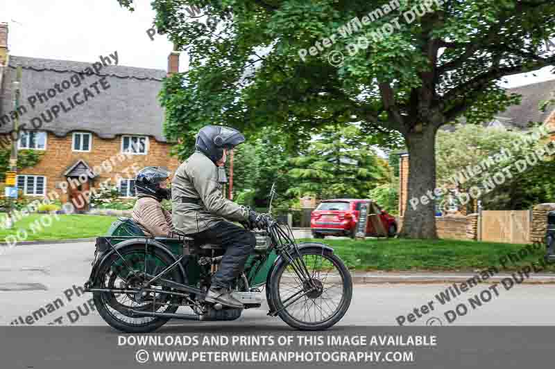 Vintage motorcycle club;eventdigitalimages;no limits trackdays;peter wileman photography;vintage motocycles;vmcc banbury run photographs